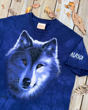 Vintage Alaskan Wolf The Mountain Shirt